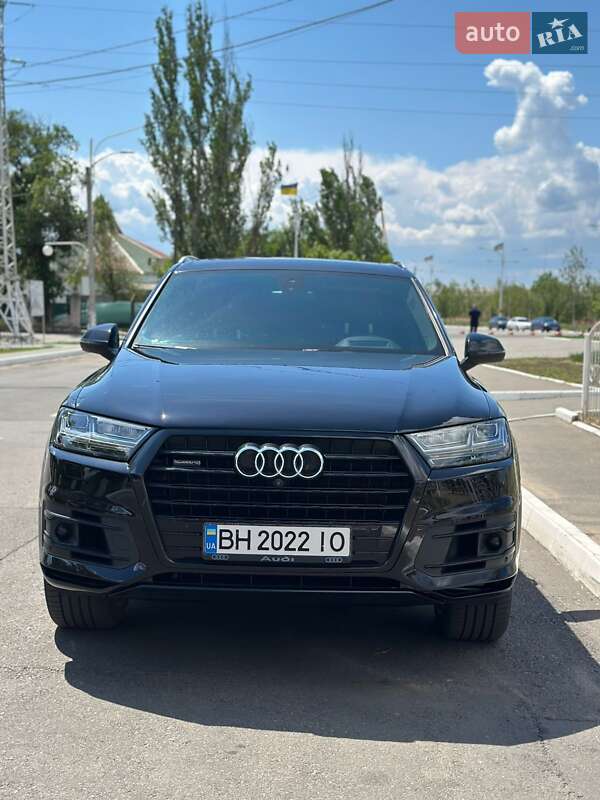 Внедорожник / Кроссовер Audi Q7 2015 в Измаиле фото 7 Внедорожник / Кроссовер Audi Q7 2015 в Измаиле