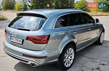 Позашляховик / Кросовер Audi Q7 2008 в 