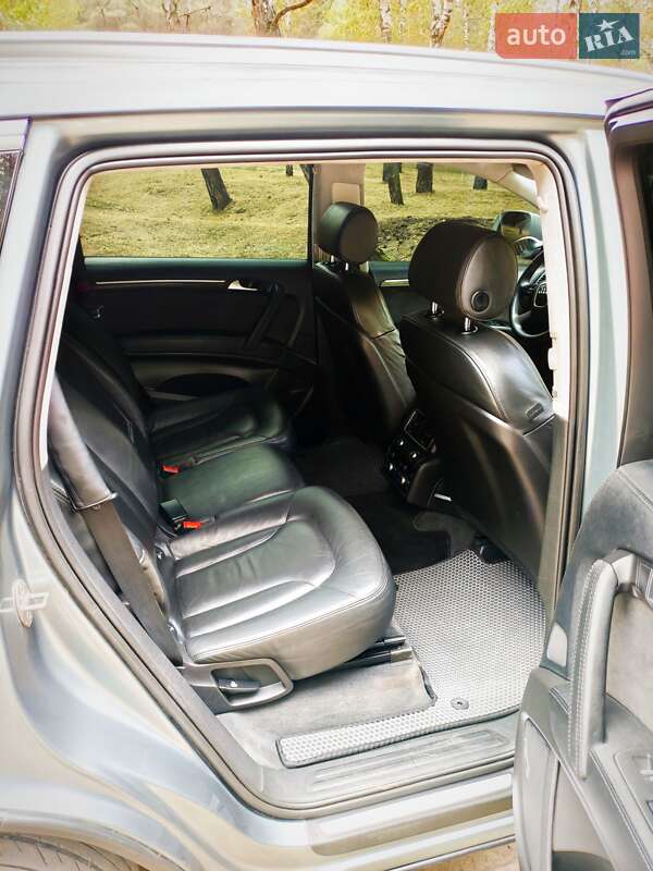 Позашляховик / Кросовер Audi Q7 2008 в Кропивницькому