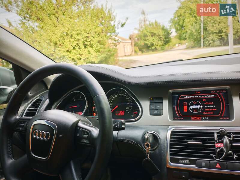 Позашляховик / Кросовер Audi Q7 2008 в Кропивницькому