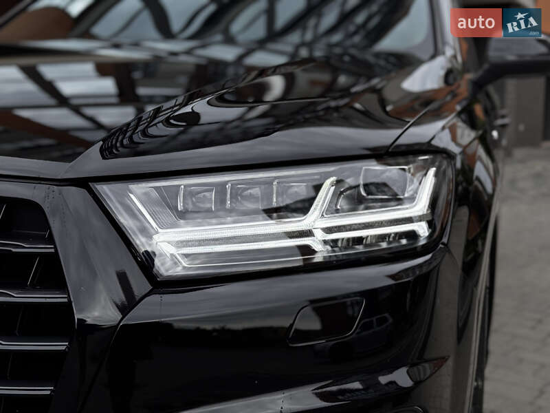 Внедорожник / Кроссовер Audi Q7 2015 в Ивано-Франковске