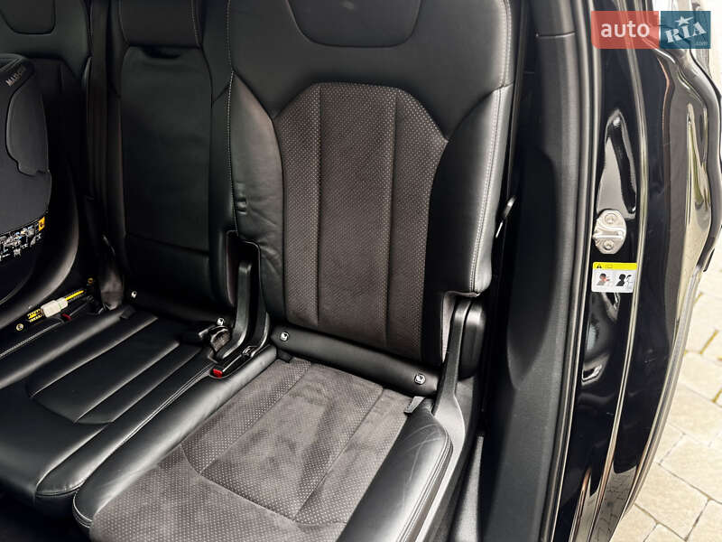 Внедорожник / Кроссовер Audi Q7 2015 в Ивано-Франковске