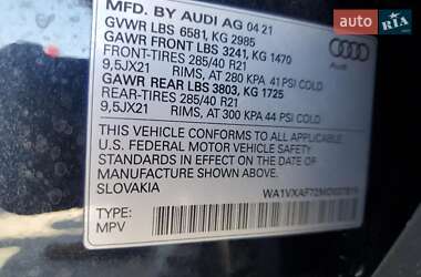 Внедорожник / Кроссовер Audi Q7 2021 в 