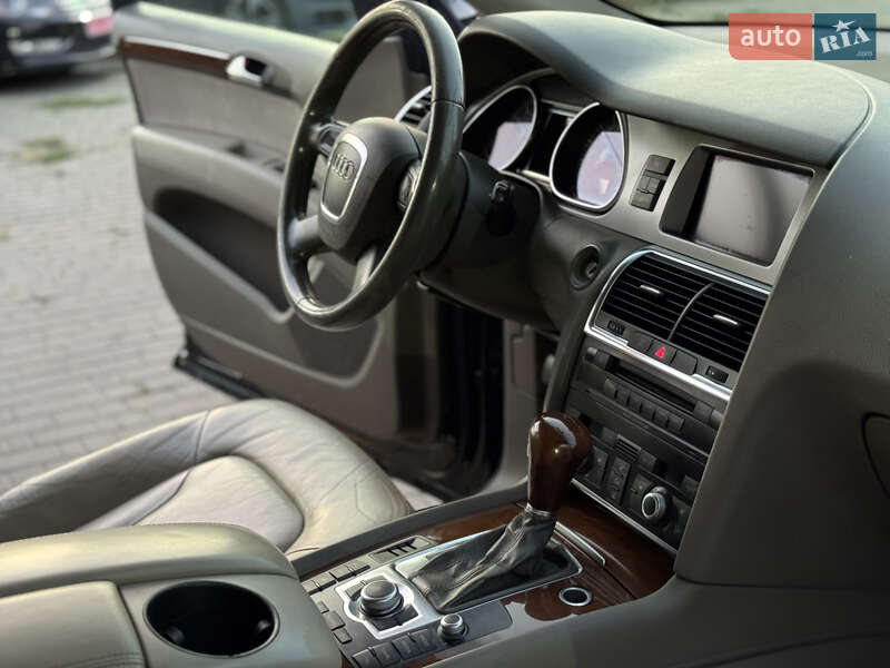 Позашляховик / Кросовер Audi Q7 2007 в Вінниці