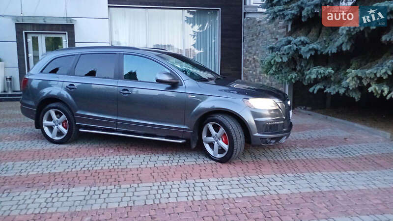 Позашляховик / Кросовер Audi Q7 2015 в Тернополі