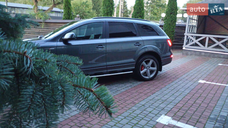 Позашляховик / Кросовер Audi Q7 2015 в Тернополі