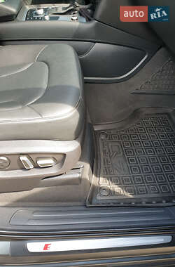 Внедорожник / Кроссовер Audi Q7 2015 в Тернополе
