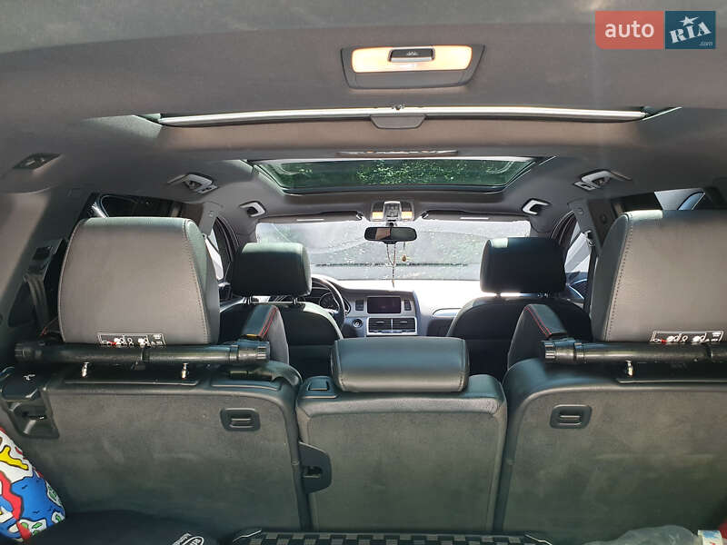 Позашляховик / Кросовер Audi Q7 2015 в Тернополі