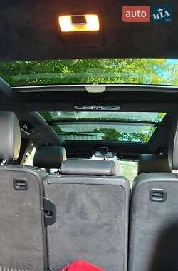 Внедорожник / Кроссовер Audi Q7 2013 в 