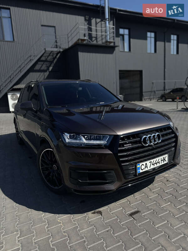 Audi Q7 2016
