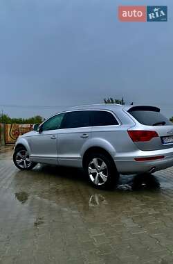 Внедорожник / Кроссовер Audi Q7 2006 в 