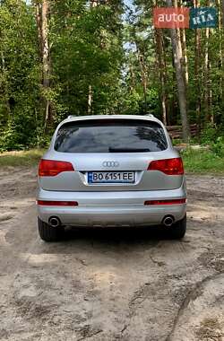 Внедорожник / Кроссовер Audi Q7 2006 в 
