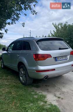 Внедорожник / Кроссовер Audi Q7 2006 в 