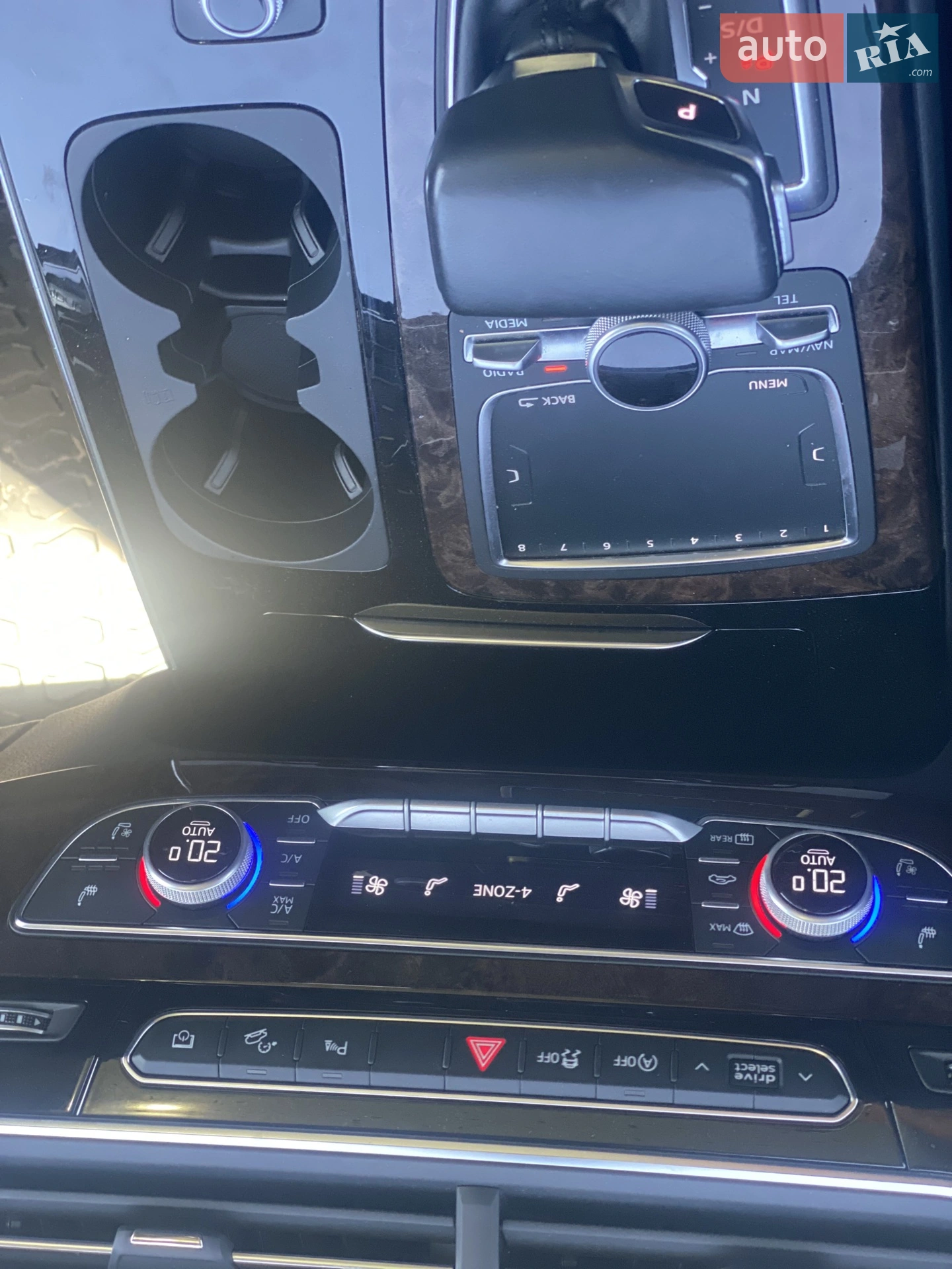 2017 Audi Q7 - мініатюра 20