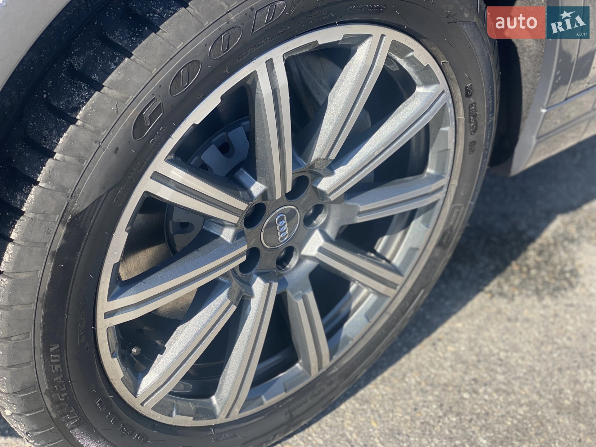 2017 Audi Q7 - мініатюра 31