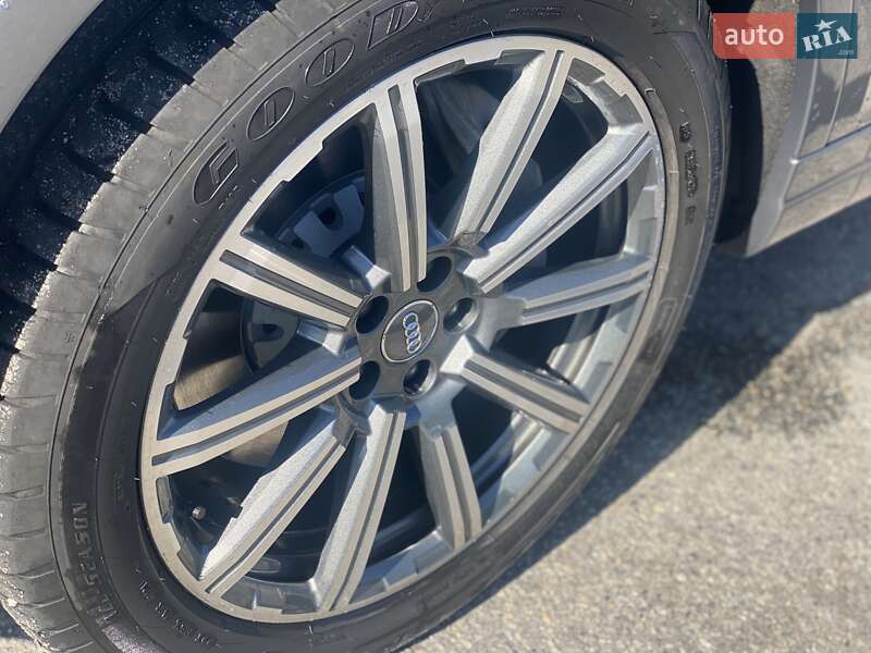 Внедорожник / Кроссовер Audi Q7 2017 в Днепре фото 31 Внедорожник / Кроссовер Audi Q7 2017 в Днепре