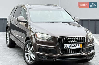 Позашляховик / Кросовер Audi Q7 2011 в 