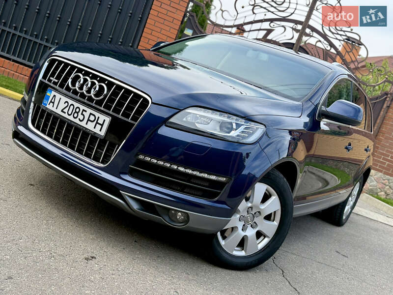 Позашляховик / Кросовер Audi Q7 2013 в Олександрії