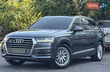 Внедорожник / Кроссовер Audi Q7 2015 в Одессе