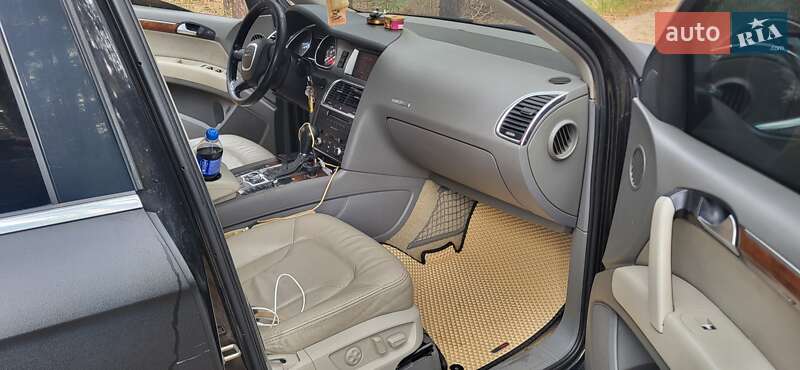 Позашляховик / Кросовер Audi Q7 2008 в Гостомелі