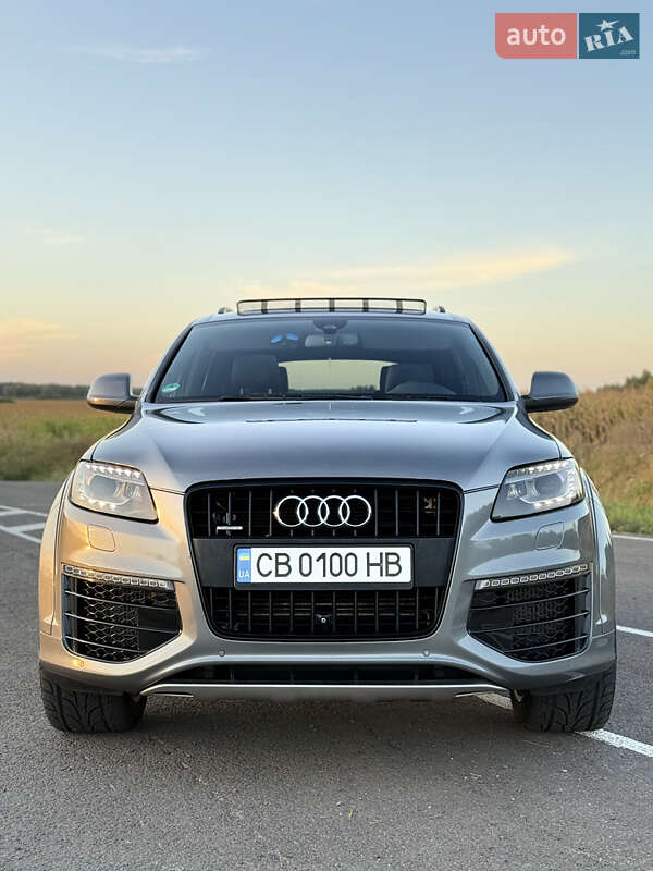 Позашляховик / Кросовер Audi Q7 2014 в Києві