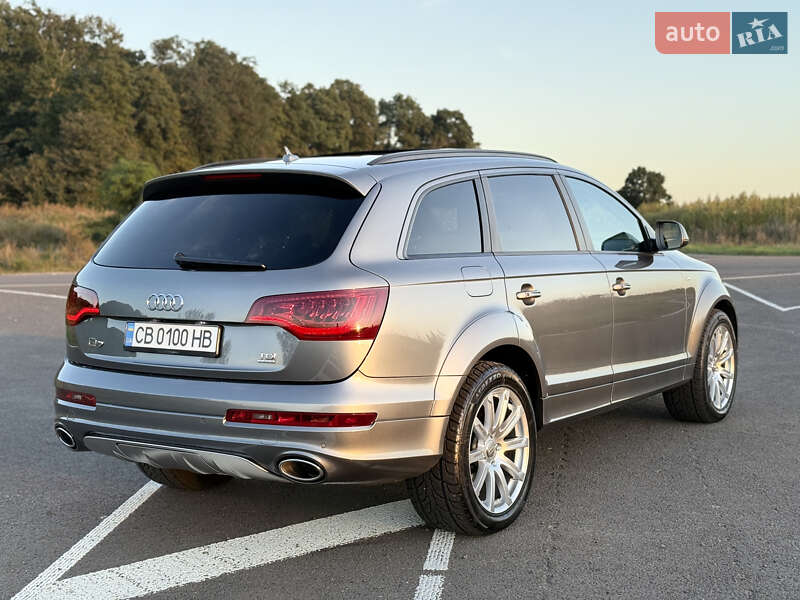 Позашляховик / Кросовер Audi Q7 2014 в Києві