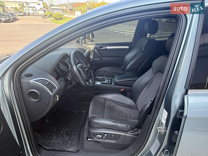 Позашляховик / Кросовер Audi Q7 2010 в Тячеві