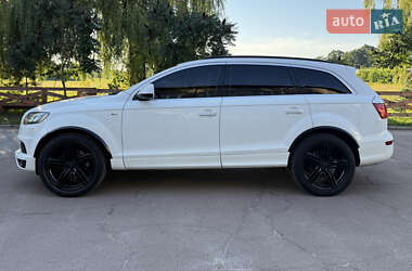 Внедорожник / Кроссовер Audi Q7 2010 в 