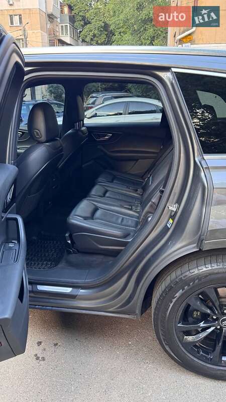 Внедорожник / Кроссовер Audi Q7 2018 в Одессе фото 10 Внедорожник / Кроссовер Audi Q7 2018 в Одессе