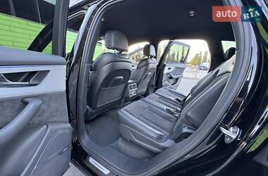 Внедорожник / Кроссовер Audi Q7 2020 в 