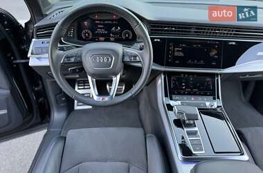 Внедорожник / Кроссовер Audi Q7 2020 в 