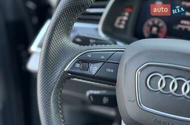 Внедорожник / Кроссовер Audi Q7 2020 в 