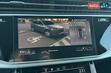Внедорожник / Кроссовер Audi Q7 2020 в 