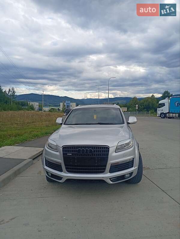 Внедорожник / Кроссовер Audi Q7 2006 в 