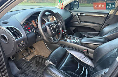 Внедорожник / Кроссовер Audi Q7 2008 в 