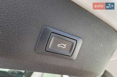 Позашляховик / Кросовер Audi Q7 2014 в 