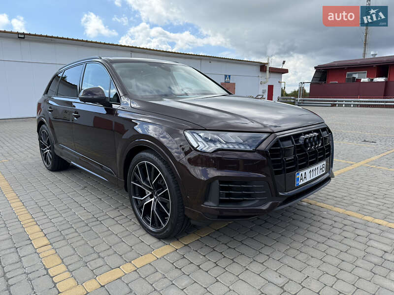 Позашляховик / Кросовер Audi Q7 2022 в Львові
