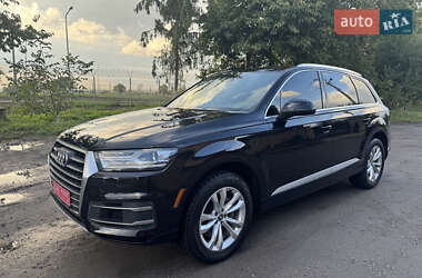 Внедорожник / Кроссовер Audi Q7 2019 в 