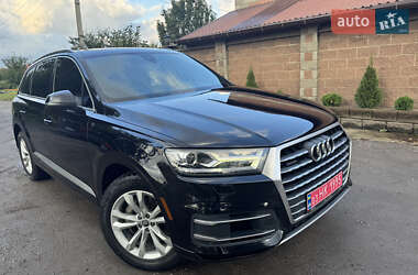 Внедорожник / Кроссовер Audi Q7 2019 в 