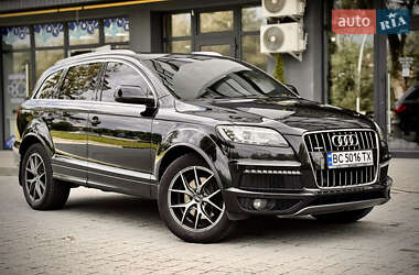 Внедорожник / Кроссовер Audi Q7 2010 в 
