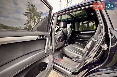 Внедорожник / Кроссовер Audi Q7 2010 в 