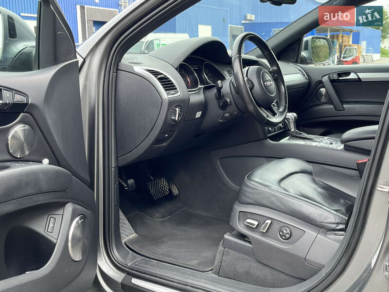 Позашляховик / Кросовер Audi Q7 2014 в Львові