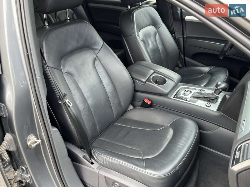 Позашляховик / Кросовер Audi Q7 2014 в Львові
