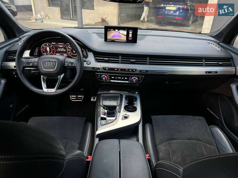 Позашляховик / Кросовер Audi Q7 2015 в Одесі фото 15 Позашляховик / Кросовер Audi Q7 2015 в Одесі