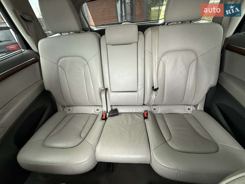 Внедорожник / Кроссовер Audi Q7 2013 в Стрые