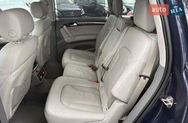 Внедорожник / Кроссовер Audi Q7 2013 в 