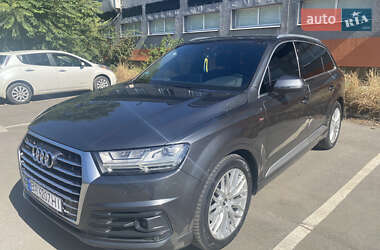 Внедорожник / Кроссовер Audi Q7 2018 в Кропивницком