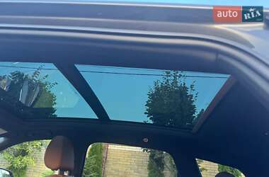 Позашляховик / Кросовер Audi Q7 2020 в 