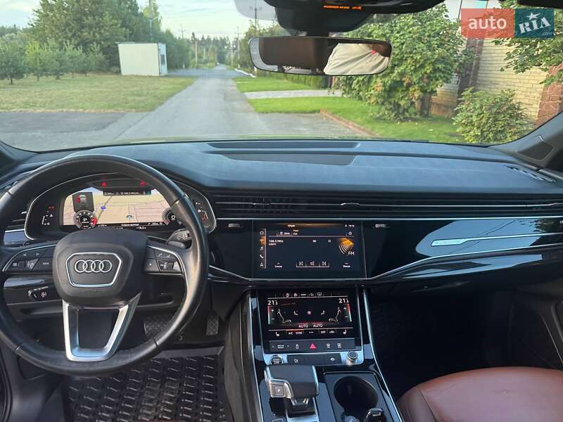 Позашляховик / Кросовер Audi Q7 2020 в Києві