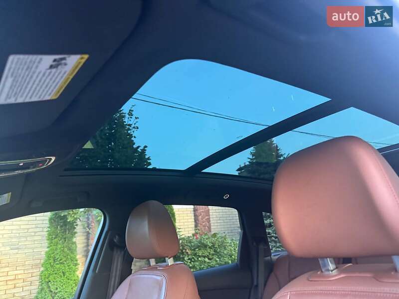 Позашляховик / Кросовер Audi Q7 2020 в Києві